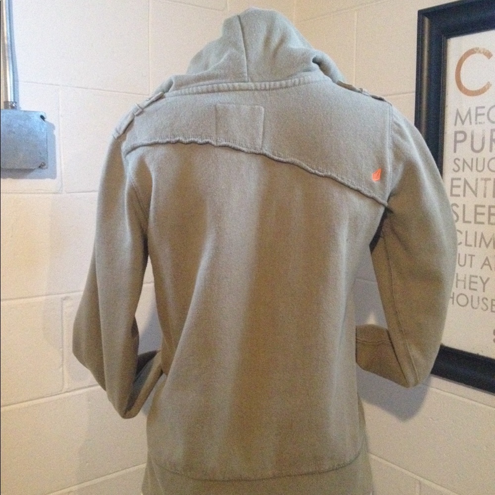 NWOT- Volcom Rollcall Zip-up Tie around Jr W Hoodie - Picture 5 of 8